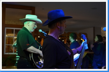 Zwei Cowboys rocken das Waldcafe in Hettstedt